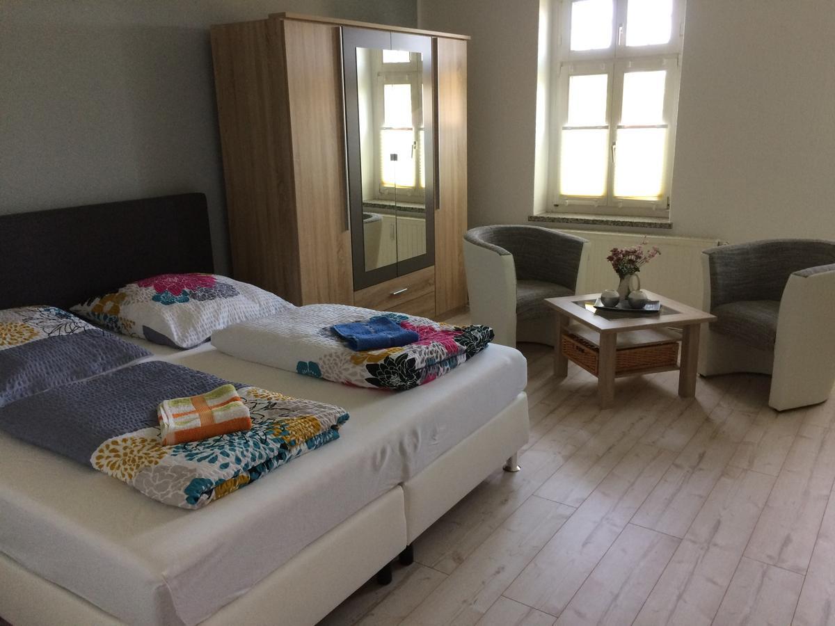 Pension Zum Alten Gasthaus Haensel Krauschwitz المظهر الخارجي الصورة